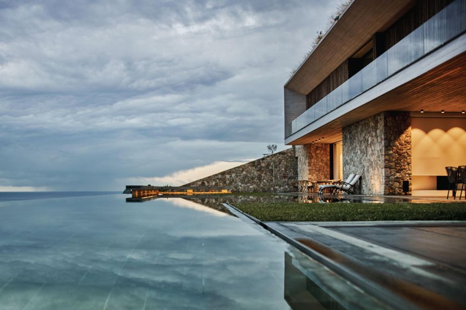 as-spain-house-lead-img-01