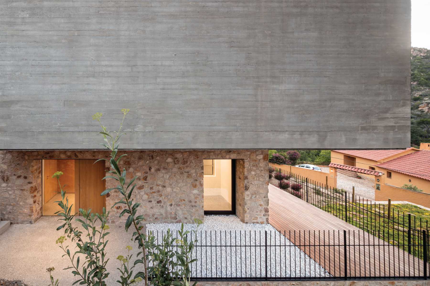 as-spain-house-lead-img-03