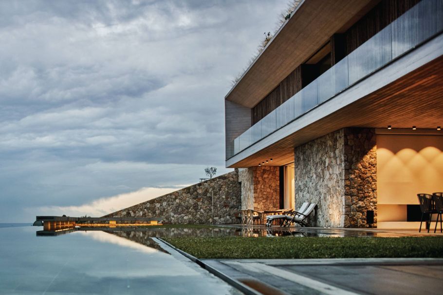 as-spain-house-lead-img-01